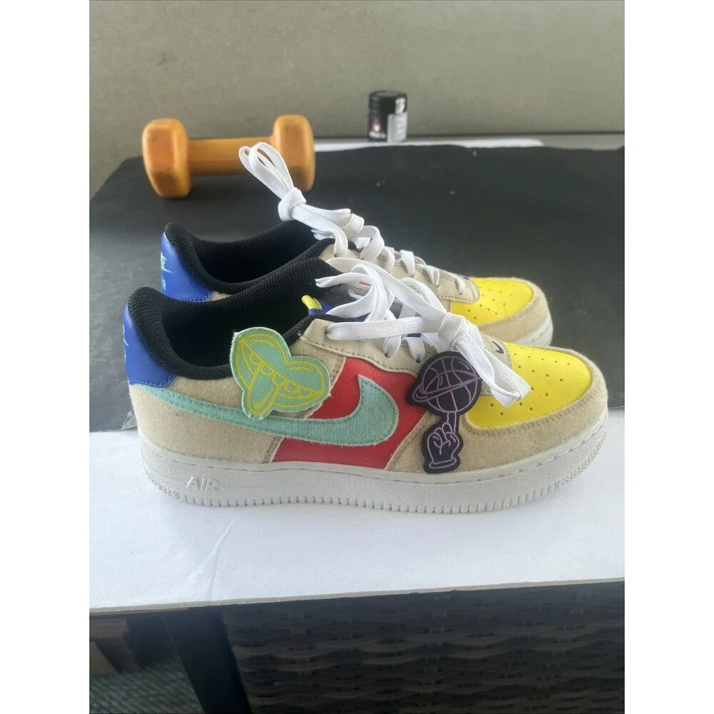 Nike Air Force 1 Youth Size 5.5Y Detachable Patches FN7818-100 Sneakers (339)